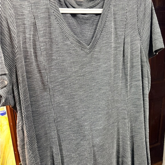 EXCELLENT TORRID 2 BLACK RIBBED MINI FIT FLARE SKATER DRESS - Picture 2 of 8